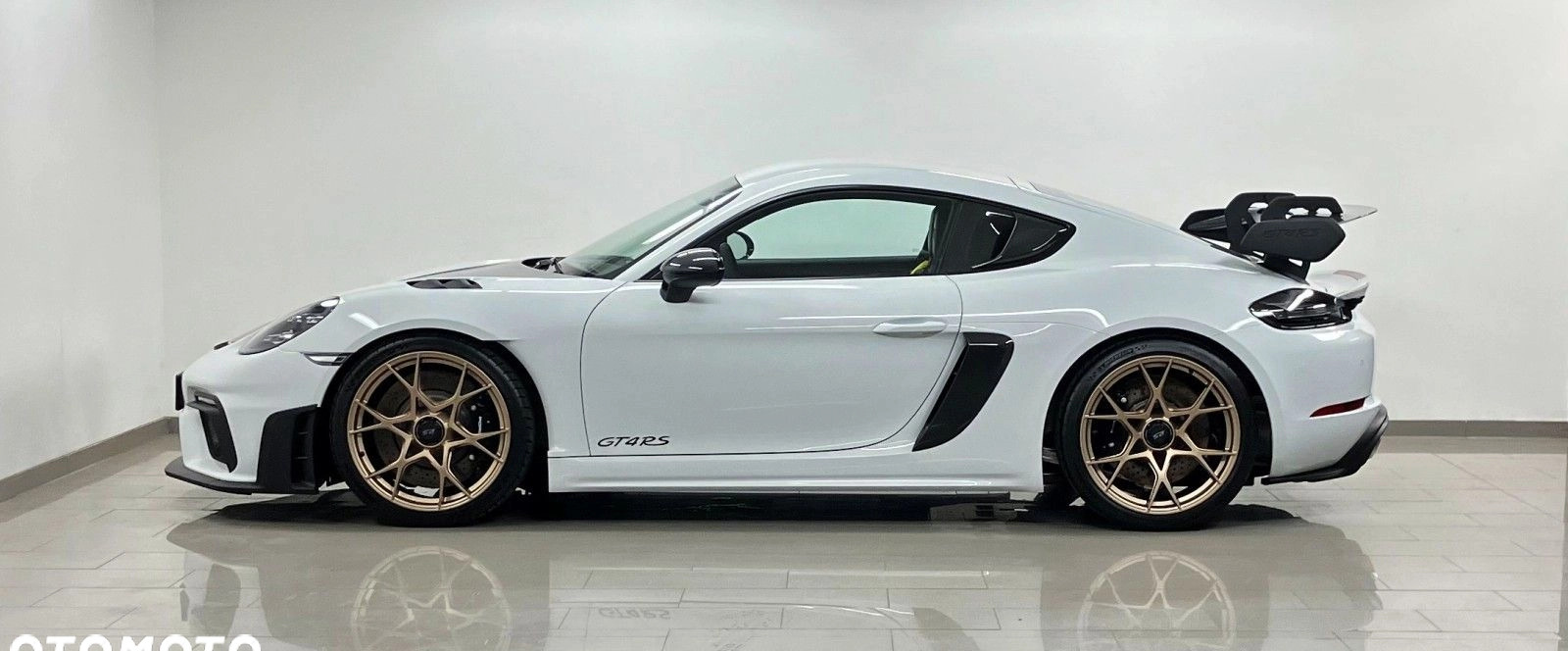 Porsche 718 Cayman cena 949000 przebieg: 12, rok produkcji 2023 z Przecław małe 562